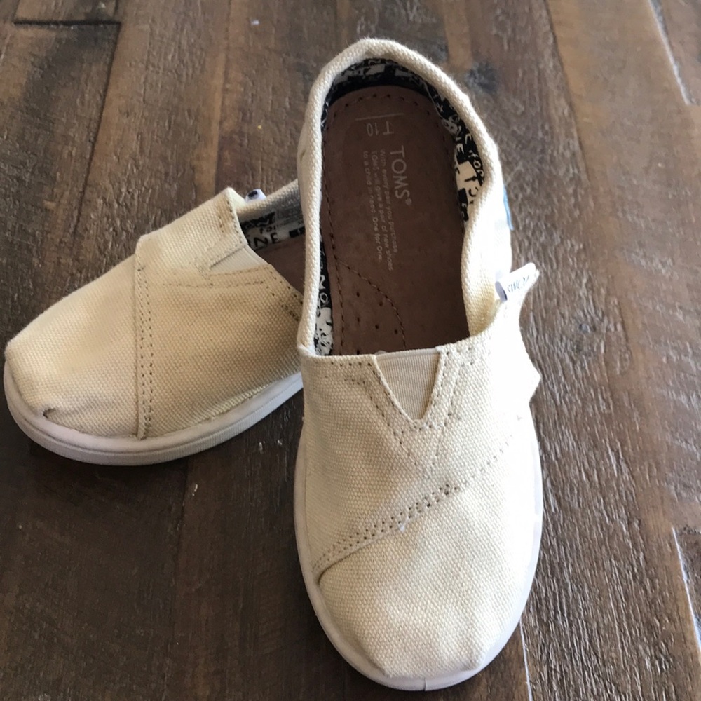 Tiny Toms (New)